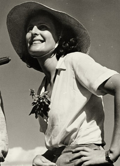 leni-riefenstahl.png