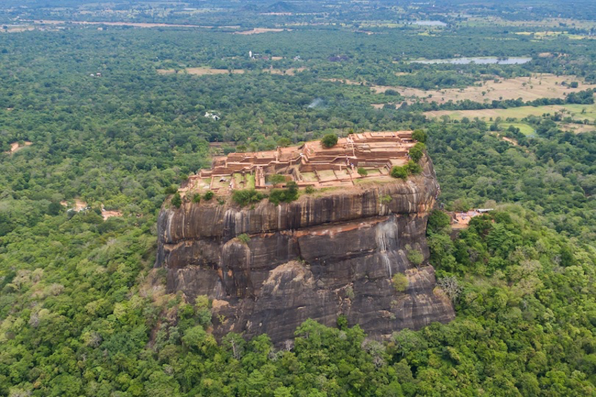 sigiriya-rock-fort.png